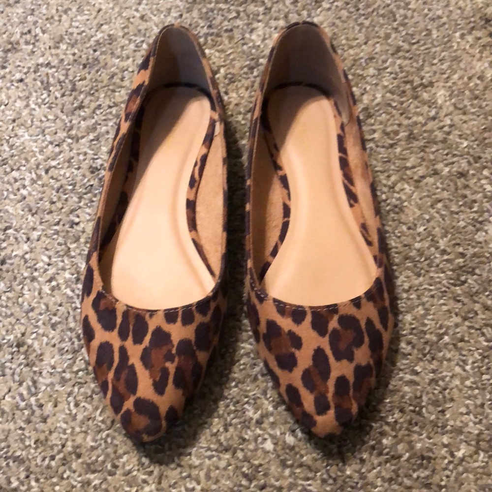 Leopard print flats